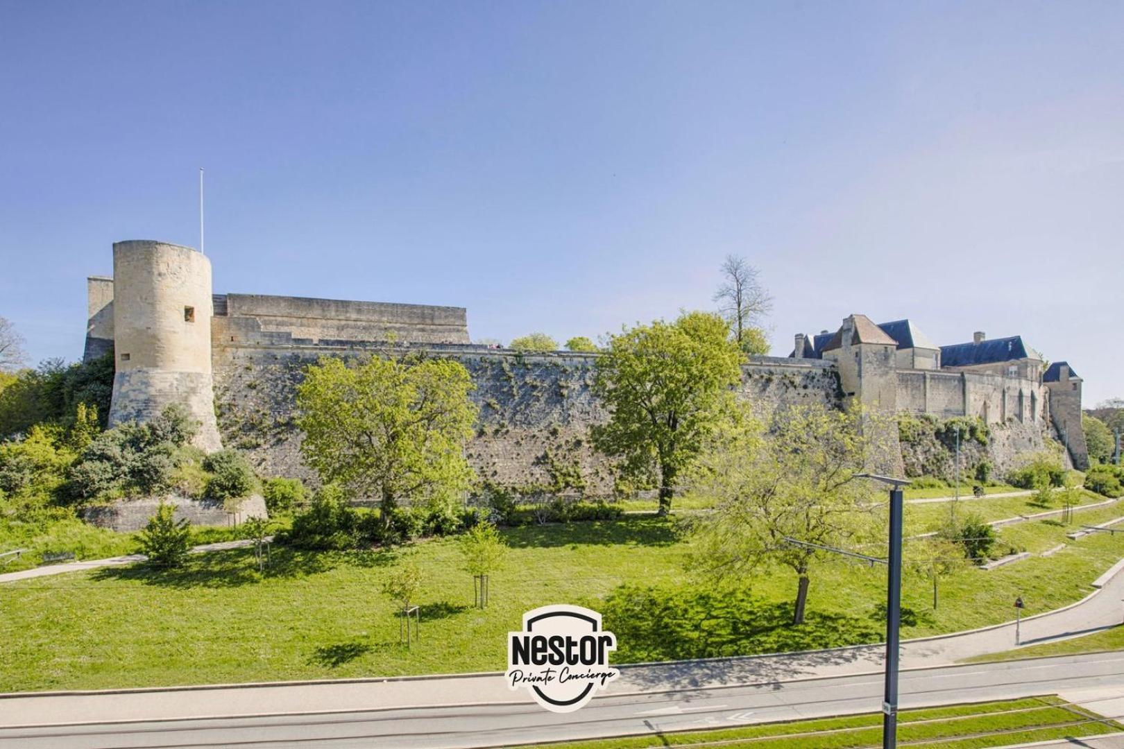 The Castle House Hotel Caen Exterior photo